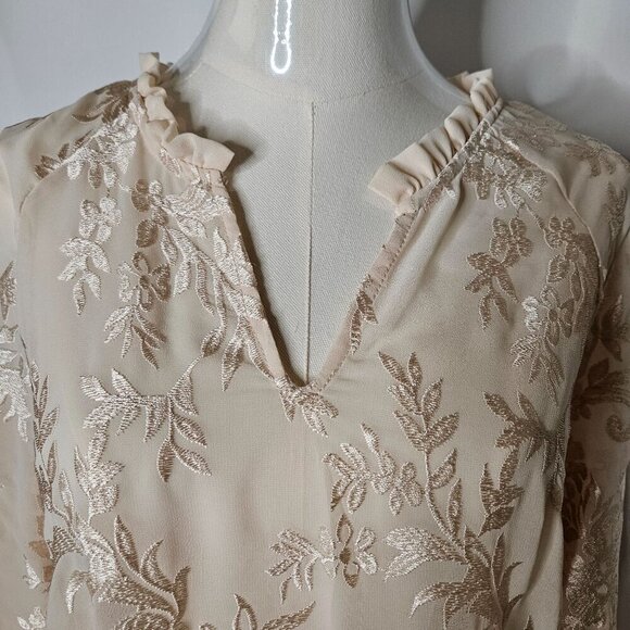 Soft Surroundings Small Floral Embroidered Jacquard Blouse Ivory Semi Sheer EUC! - Picture 2 of 12